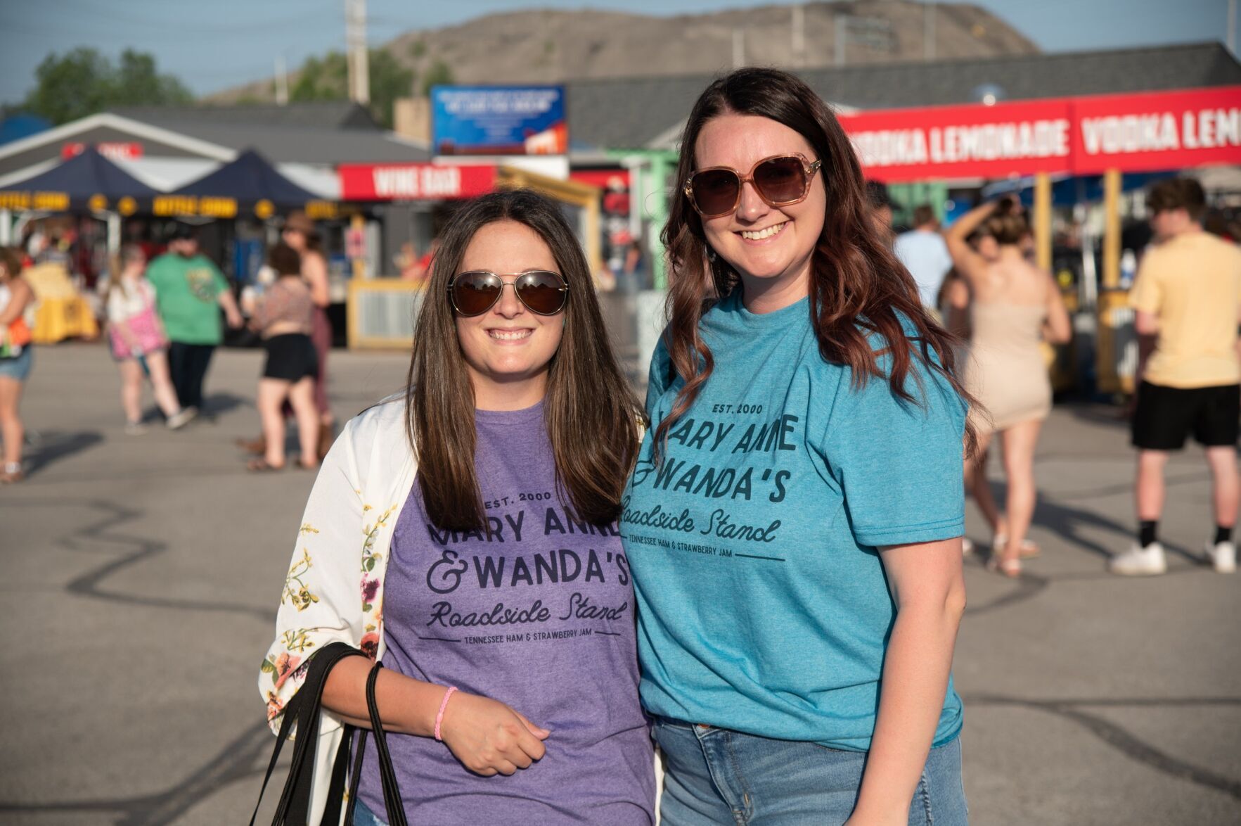 The Chicks kick off summer tour at Hollywood Casino Amphitheatre
